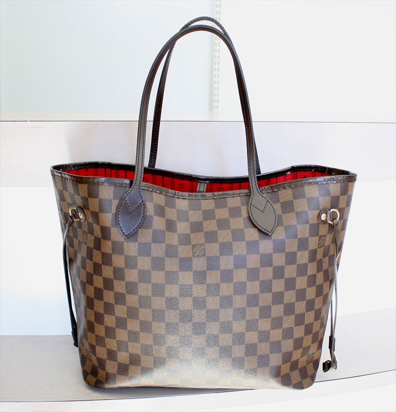 Louis Vuitton® Neverfull BB Beige. Size in 2023  Louis vuitton neverfull  monogram, Louis vuitton, Women handbags
