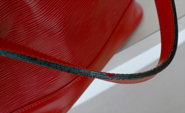 OUIS VUITTON NOE Epi Red