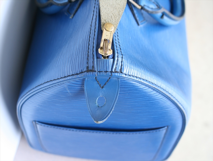 Louis Vuitton Handbag Rare Med Blue EPI Speedy 30 Authentic VI 0992 Lock  set VG