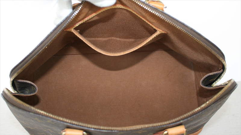 LOUIS VUITTON ALMA Monogram