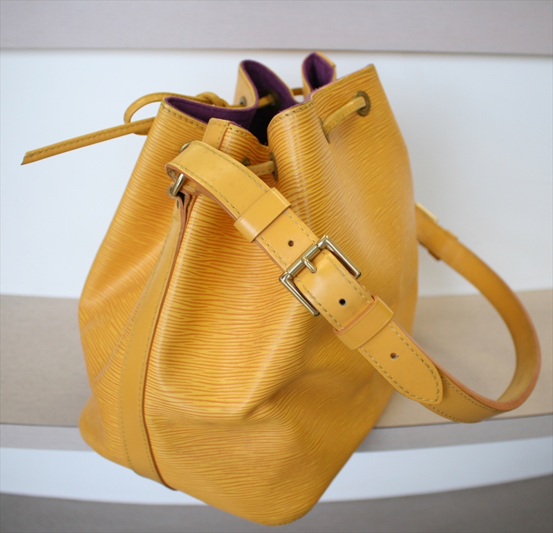 louis vuitton noe yellow