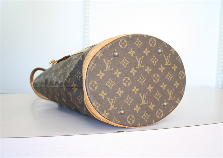 Louis Vuitton ra mắt túi bucket Bella mới toanh mùa Thu Đông 2020