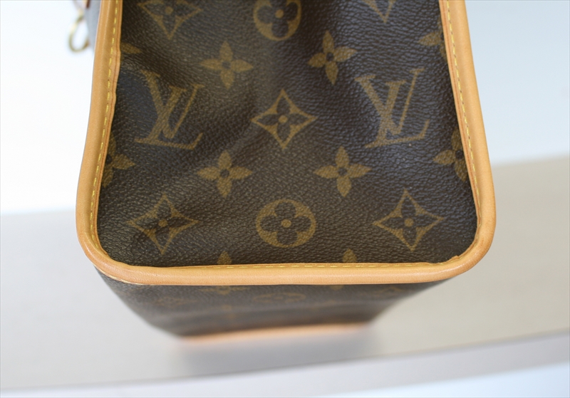 Louis Vuitton - Brown Monogram Popincourt Haut Tote – Current Boutique