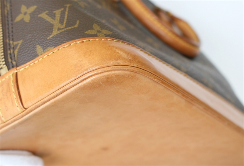 LOUIS VUITTON ALMA Monogram