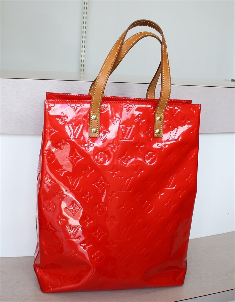 OUIS VUITTON READE MM Tote Bag Vernis Rouge