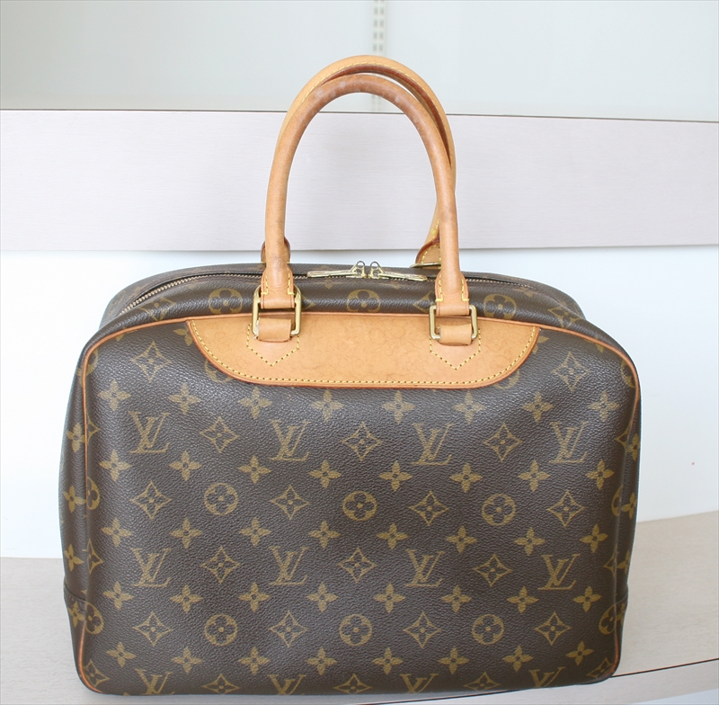 LOUIS VUITTON DEAUVILLE