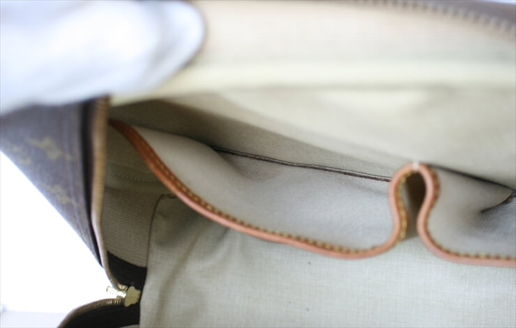 LOUIS VUITTON DEAUVILLE