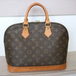 LOUIS VUITTON ALMA MONOGRAM