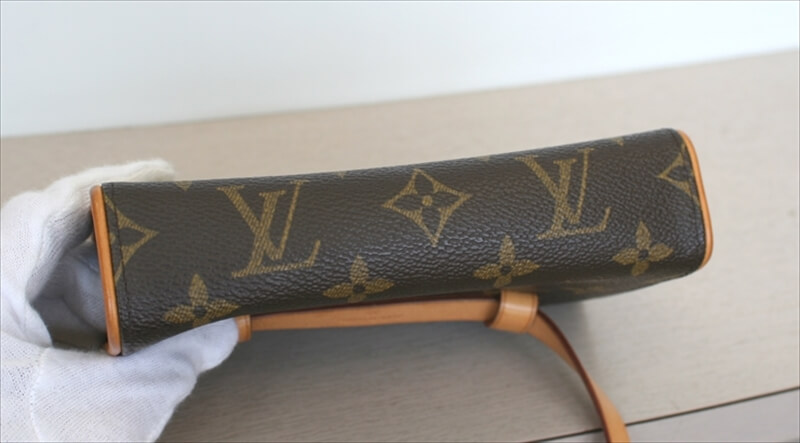 Louis Vuitton Monogram Pochette Florentine – The Luxury Lady