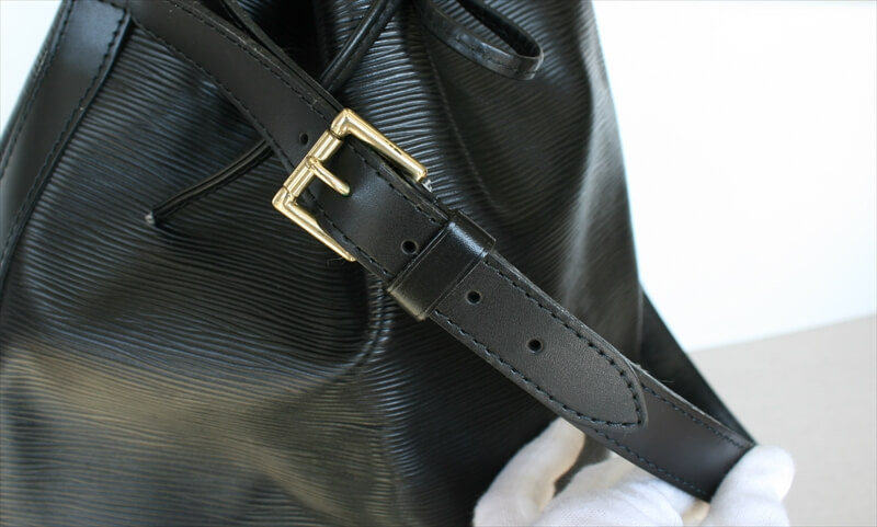 LOUIS VUITTON NOE Epi BLACK NOIR