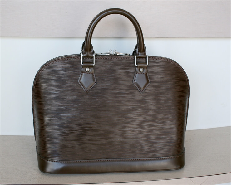 LOUIS VUITTON ALMA Epi Dark Brown Handbag Mocha No.862