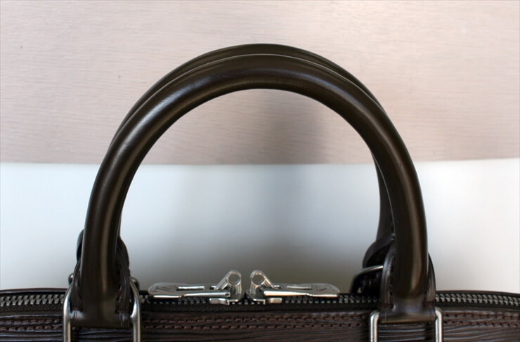 LOUIS VUITTON ALMA Epi Brown