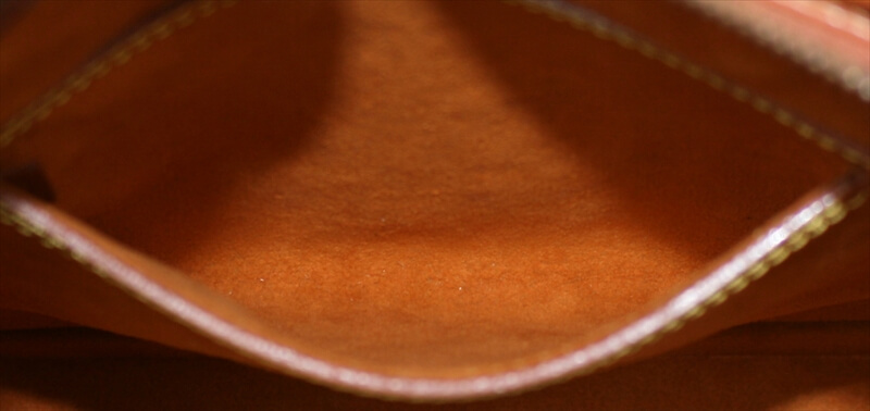 LOUIS VUITTON ALMA Epi Brown Handbag