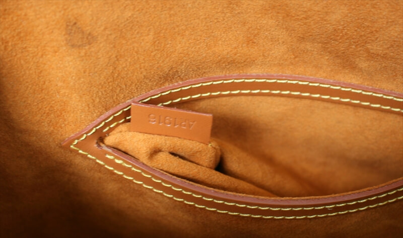 LOUIS VUITTON ALMA Epi Brown Handbag