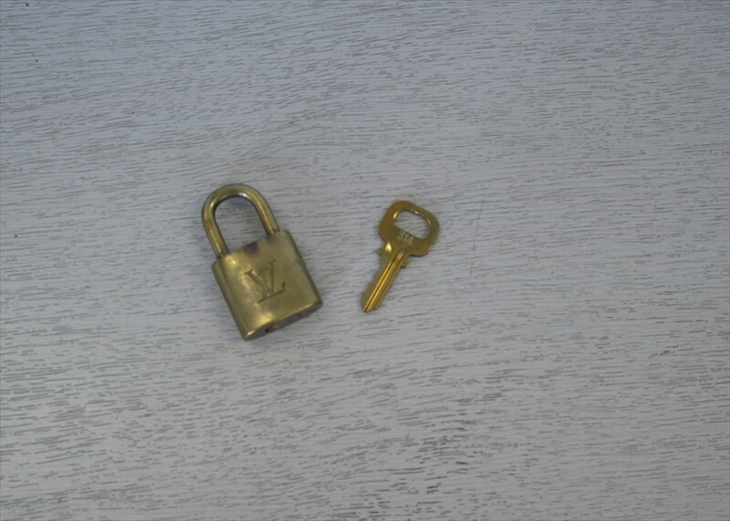 LOUIS VUITTON ELLIPSE GM Monogram