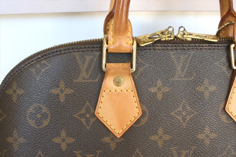 LOUIS VUITTON ALMA Monogram
