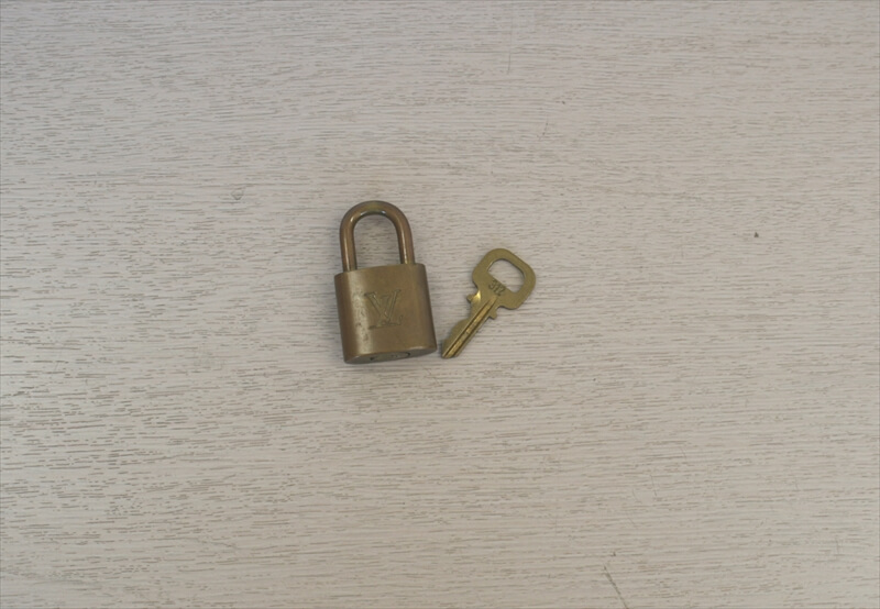 LOUIS VUITTON ELLIPSE GM Monogram