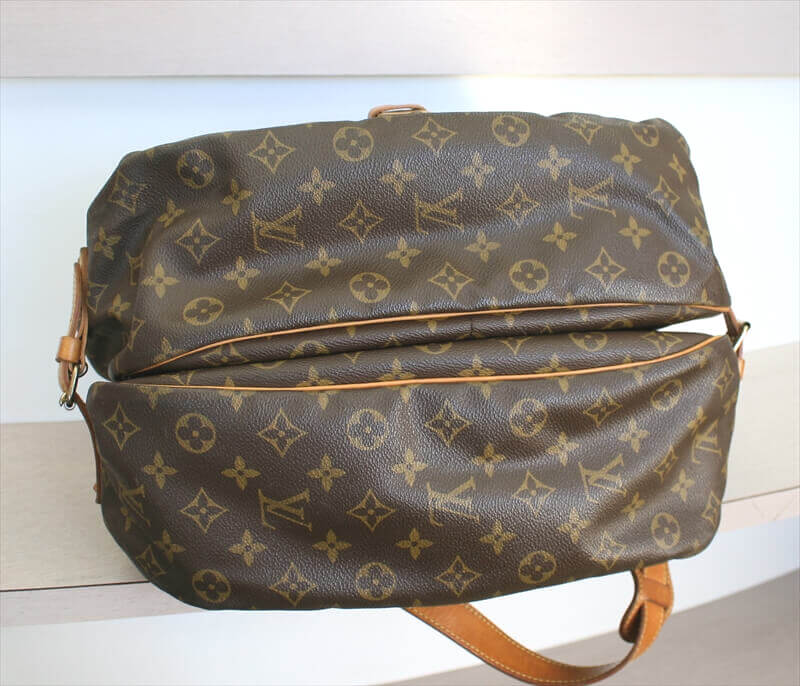 OUIS VUITTON SAUMUR35 Monogram