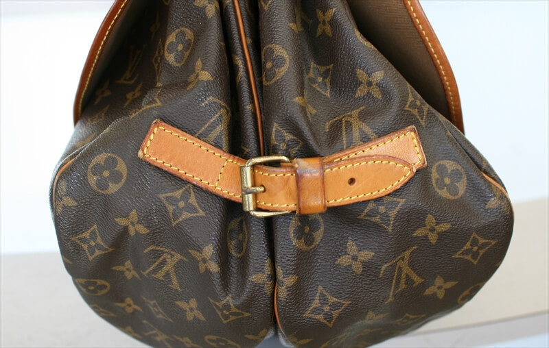 LOUIS VUITTON SAUMUR35 Monogram