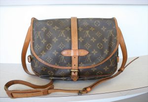 LOUIS VUITTON SAUMUR30 Monogram