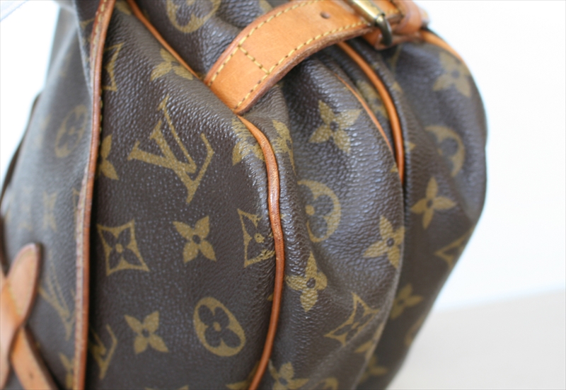 LOUIS VUITTON SAUMUR30 Monogram