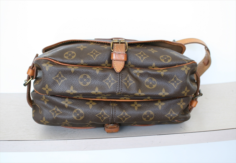 LOUIS VUITTON SAUMUR30 Monogram