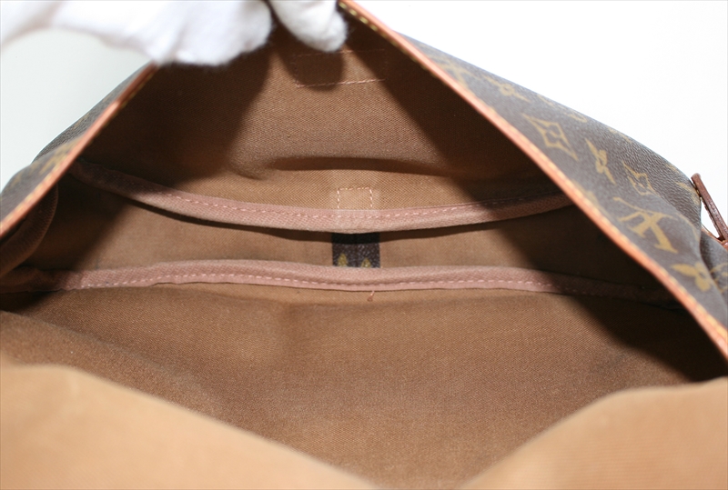 LOUIS VUITTON SAUMUR30 Monogram