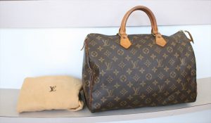 LOUIS VUITTON SPEEDY 35 Monogram Handbag