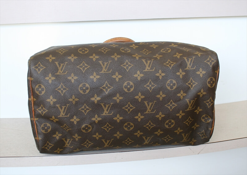 LOUIS VUITTON SPEEDY 35 Monogram Handbag