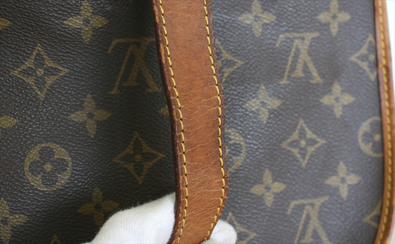 LOUIS VUITTON SAUMUR43 Monogram
