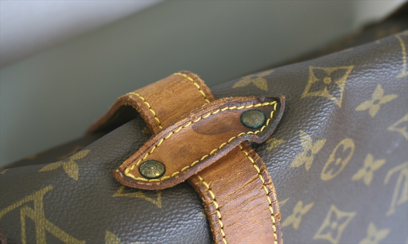 LOUIS VUITTON SAUMUR43 Monogram