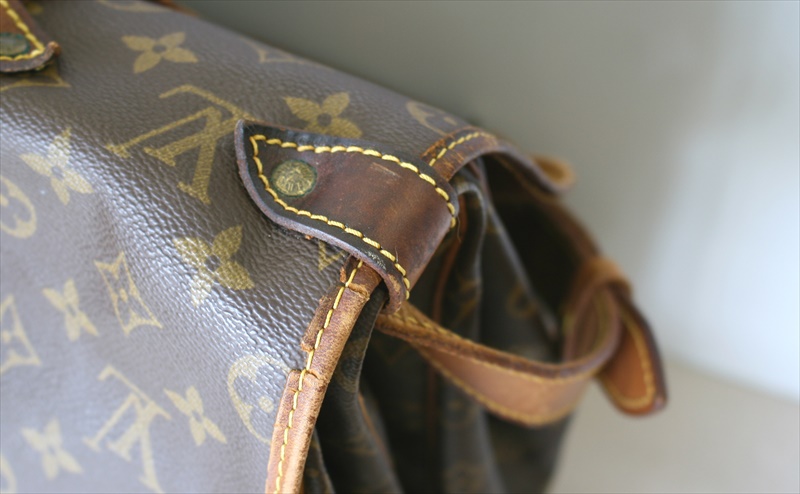 LOUIS VUITTON SAUMUR43 Monogram