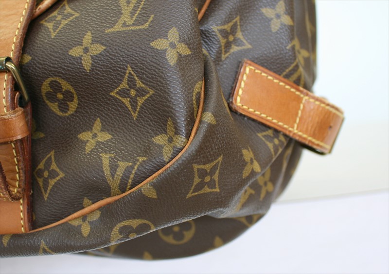 LOUIS VUITTON SAUMUR43 Monogram