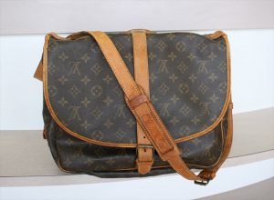 LOUIS VUITTON SAUMUR35 Monogram