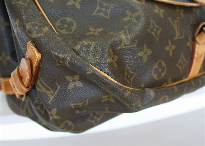 LOUIS VUITTON SAUMUR35 Monogram
