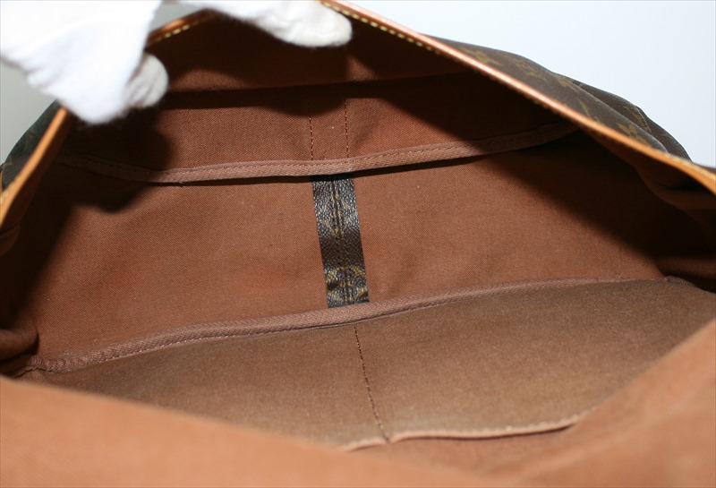 LOUIS VUITTON SAUMUR35 Monogram