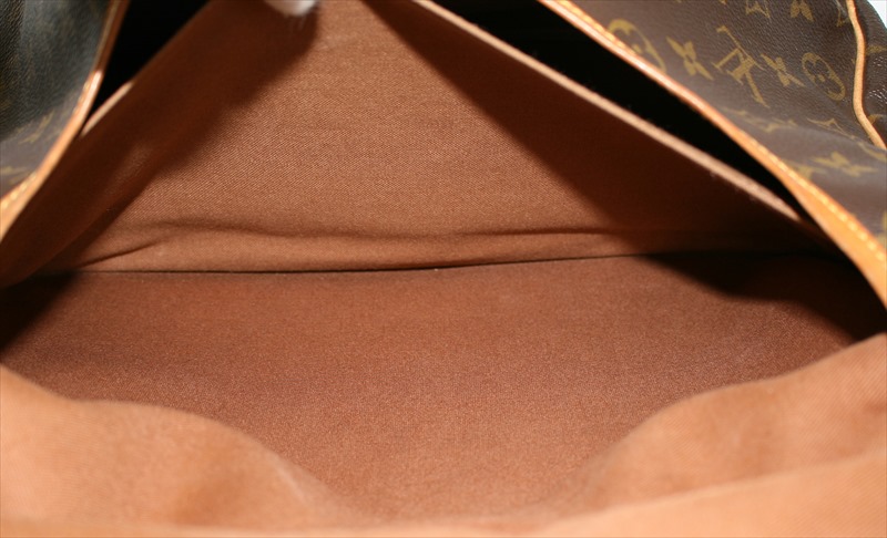 LOUIS VUITTON SAUMUR35 Monogram