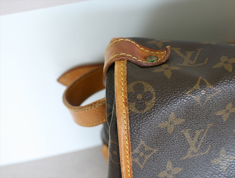 LOUIS VUITTON SAUMUR35 Monogram