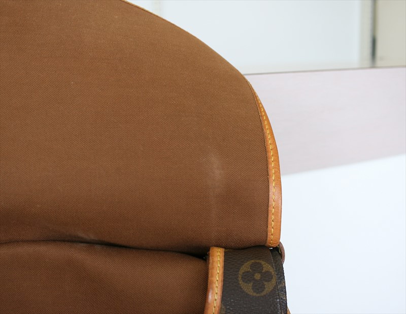 LOUIS VUITTON SAUMUR35 Monogram