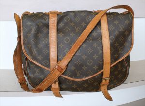 LOUIS VUITTON SAUMUR43 Monogram
