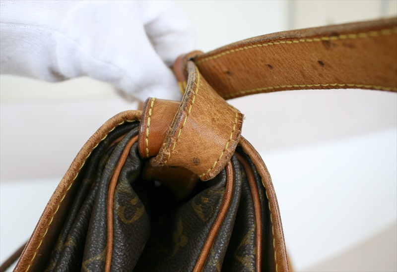 LOUIS VUITTON SAUMUR43 Monogram