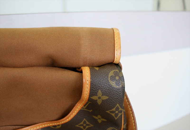 LOUIS VUITTON SAUMUR43 Monogram