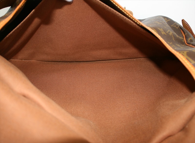 LOUIS VUITTON SAUMUR43 Monogram