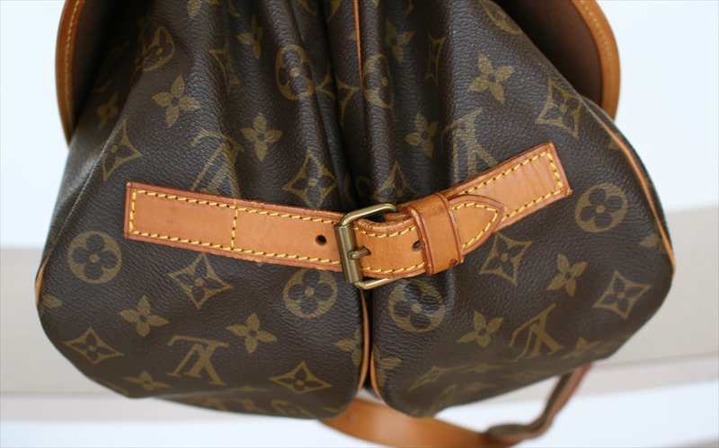 SAUMUR35 Monogram