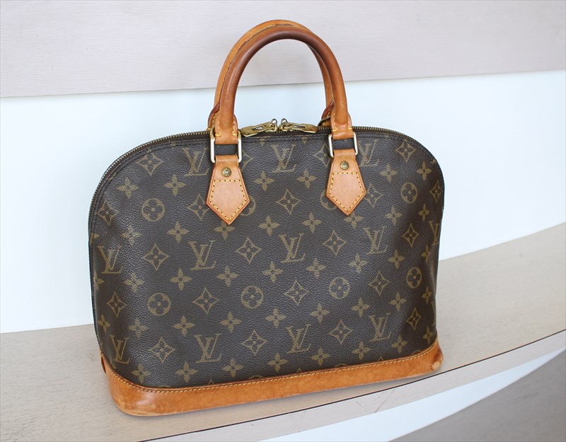 Louis Vuitton Satchel Handbags for Women, Authenticity Guaranteed