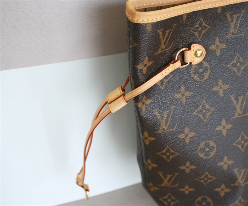 Louis Vuitton LV Brown Tan Monogram Neverfull Shoulder Bag MSRRZSA 144 –  Max Pawn