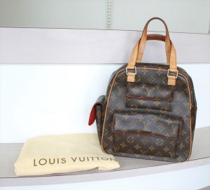 Excentri Cite Monogram