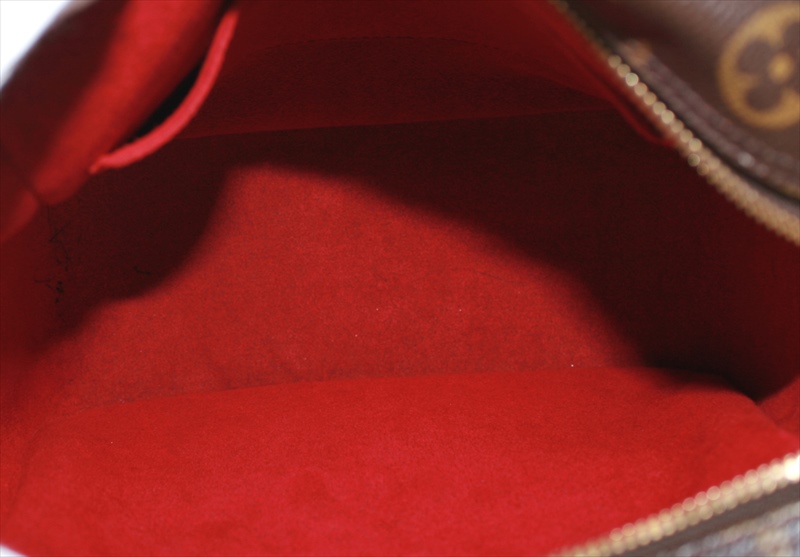 Excentri Cite Monogram