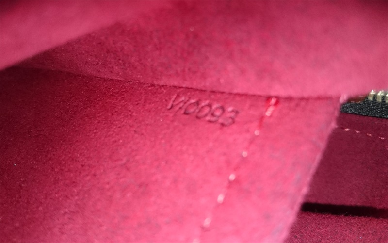 Excentri Cite Monogram