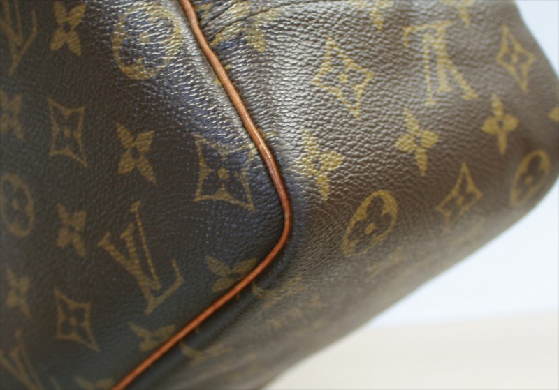 LOUIS VUITTON DEAUVILLE Monogram